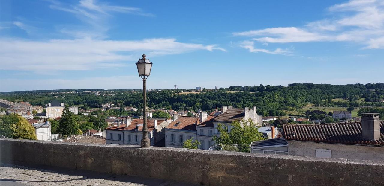 Le Rempart Du Midi Aparthotel Angoulême Eksteriør bilde