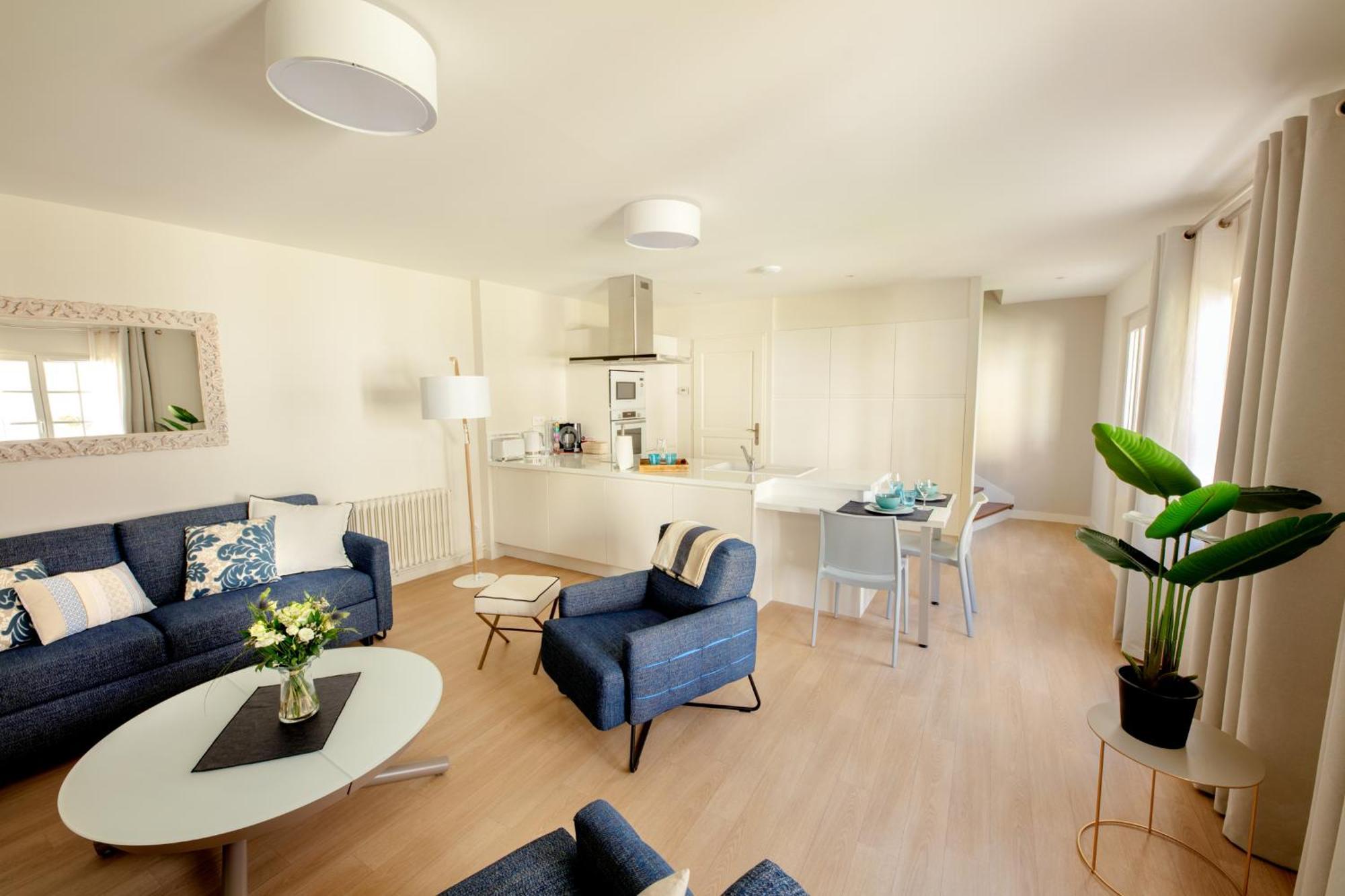 Le Rempart Du Midi Aparthotel Angoulême Rom bilde